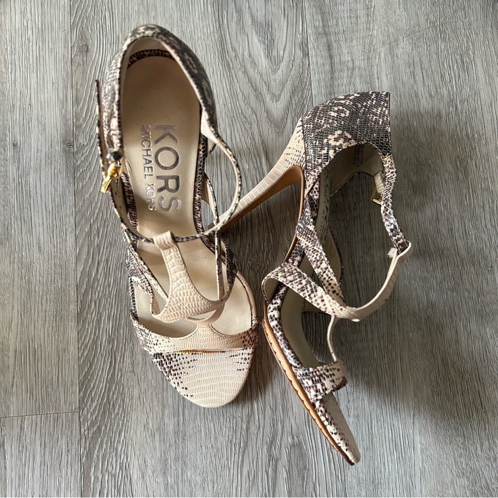 KORS Michael Kors Beige/Brown Snake Embossed Leather Zip Peep-Toe Caged Heel